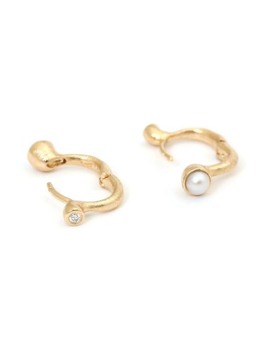 PER BORUP | OPHELIA VENDBARE CREOLER M. HVIDE FERSKVANDSPERLER