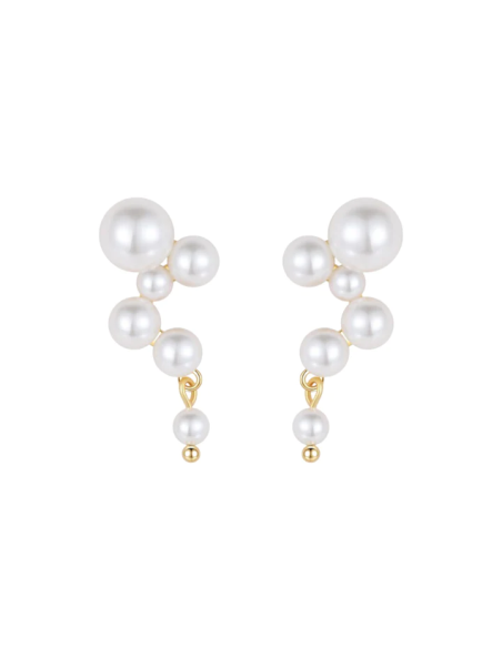 Esen Earrings – perlefyldte ørestikker fra Cloud Collection, tidløs stil. Esen Earrings – perlefyldte ørestikker fra Cloud Collection, tidløs stil.