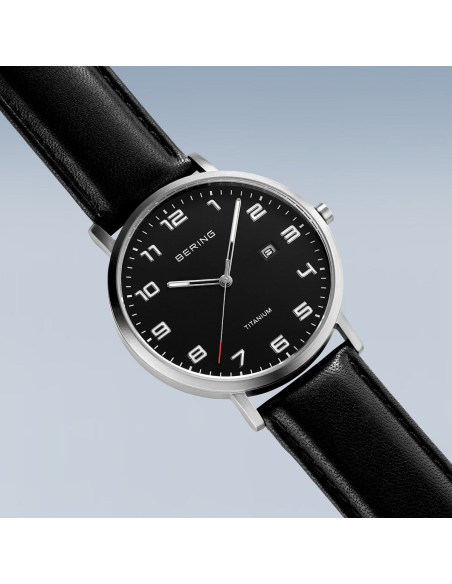 BERING | Titanium | børstet sølv | 18640-402 BERING | Titanium | børstet sølv | 18640-402