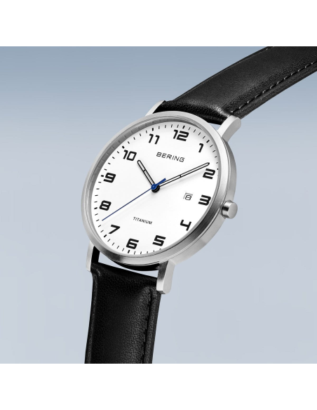 BERING | Titanium | børstet sølv | 18640-404