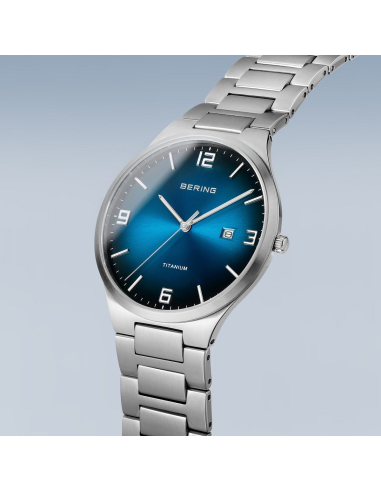 BERING | Titanium | børstet sølv | 15240-777