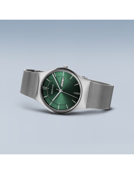 BERING | Classic | børstet sølv | 11938-008DD