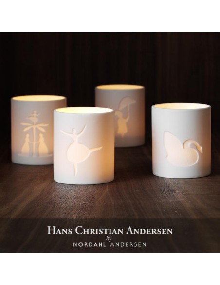 H.C. ANDERSEN JULEPYNT - Hvide porcelænsstager - Luftballon & Ole Lukøje