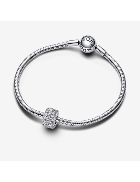 PANDORA | Funklende Pavé Tredobbelt Række Charm PANDORA | Funklende Pavé Tredobbelt Række Charm