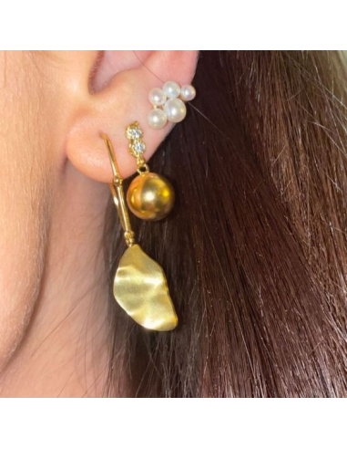 STINE A | HOOK WITH GOLDEN REFECTION MOON EARRING LEFT - SINGLE