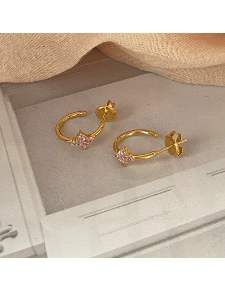 IZABEL CAMILLE | Angelina - Kreoler Pink Forgyldt IZABEL CAMILLE | Angelina - Kreoler Pink Forgyldt