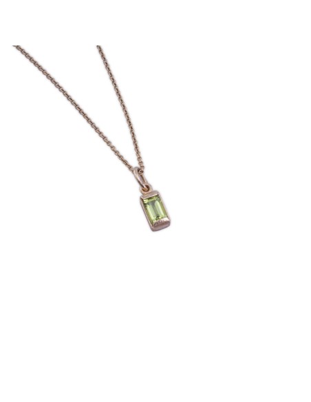 HEIRING | SQUARE VEDHÆNG MED GRØN PERIDOT I 14KT GULD