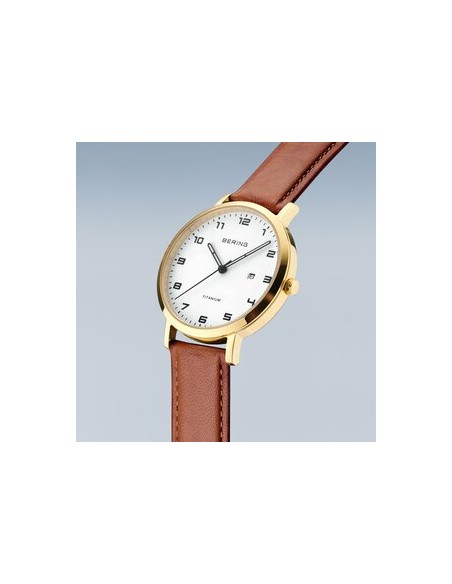 BERING | Unisex Titanium ur med brun læderrem