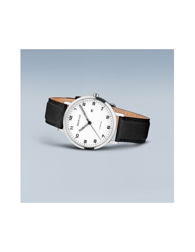 BERING | Unisex Titanium ur med sort læderrem
