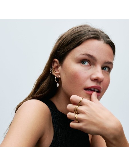 Pandora | Øreringe med organisk formede cirkler og barok-behandlede ferskvandskulturperler Pandora | Øreringe med organisk formede cirkler og barok-behandlede ferskvandskulturperler