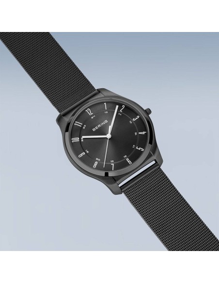 BERING | Ultra Slim | poleret/børstet sort | 18340-222 BERING | Ultra Slim | poleret/børstet sort | 18340-222