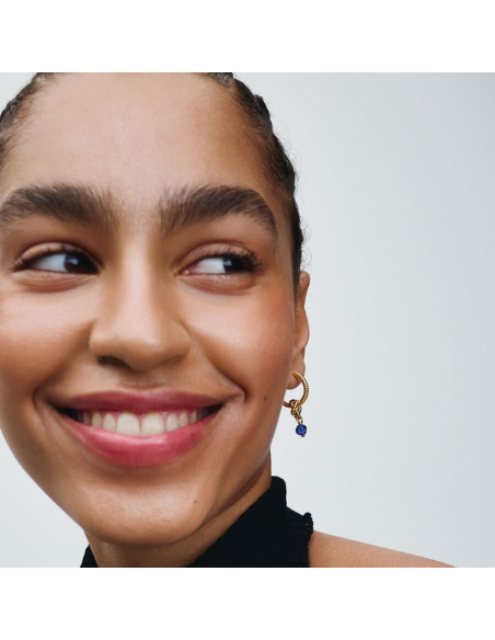 PANDORA | September Facetteret Blå Evighedscirkel Charm med vedhæng PANDORA | September Facetteret Blå Evighedscirkel Charm med vedhæng