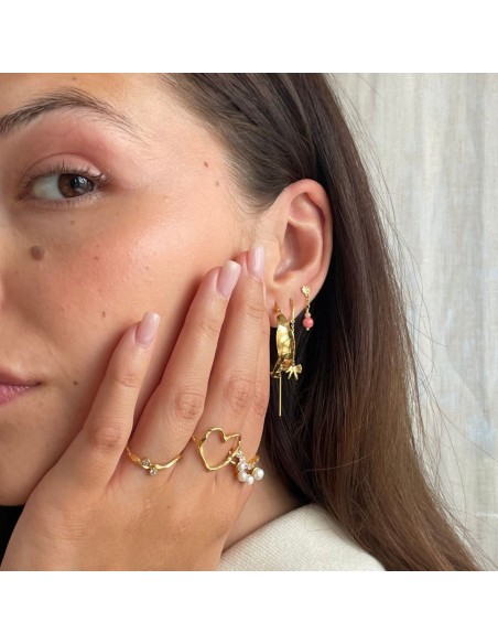 STINE A | Tres Petit Etoile Earring with Coral - Single STINE A | Tres Petit Etoile Earring with Coral - Single