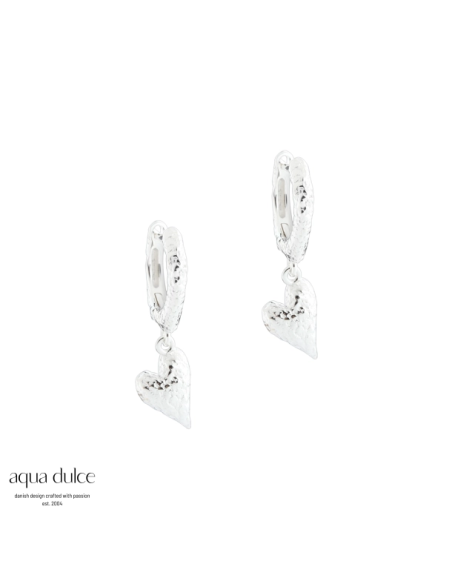 aqua dulce | Hoops | LOVE ME