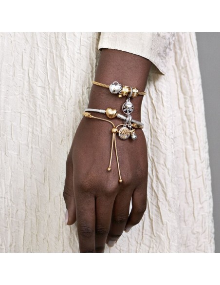 PANDORA Slangekædearmbånd med hjertelås til personlige charms. PANDORA Slangekædearmbånd med hjertelås til personlige charms.