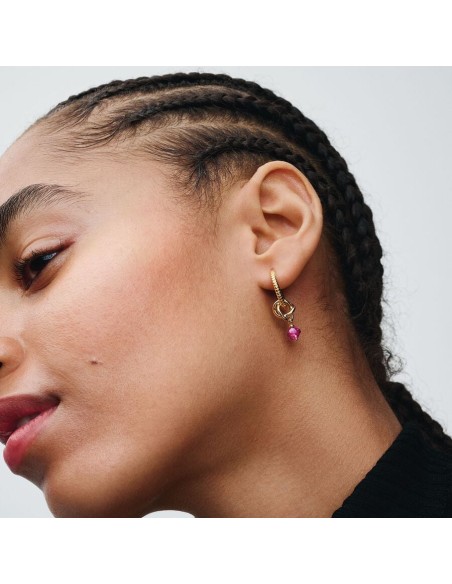 PANDORA | Oktober Facetteret Pink Evighedscirkel Charm med vedhæng PANDORA | Oktober Facetteret Pink Evighedscirkel Charm med vedhæng