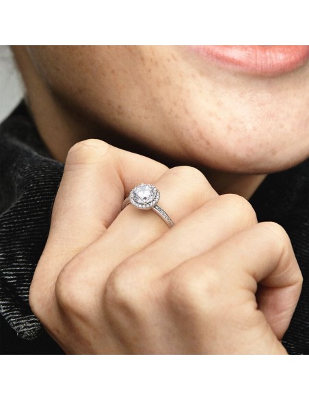 PANDORA | Round Sparkle Halo Ring PANDORA | Round Sparkle Halo Ring