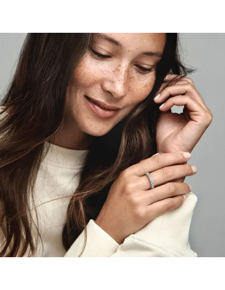 PANDORA | Funklende Række Eternity Ring PANDORA | Funklende Række Eternity Ring