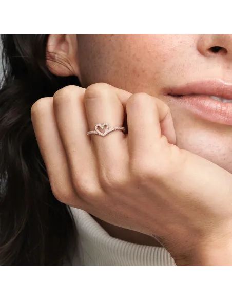 PANDORA | Funklende Wishbone Hjerte Ring PANDORA | Funklende Wishbone Hjerte Ring