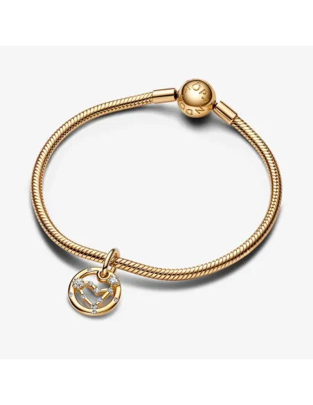 PANDORA Sagittarius Zodiac Charm med Vedhæng | Udforsk Din Eventyrlyst
