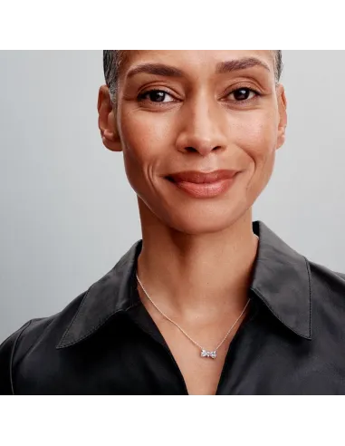 Pandora funklende sløjfe halskæde i sterlingsølv med kubiske zirkoner.