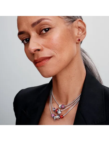 Pandora Julemagi Muranoglas Charm i rød med gylden folie og julemotiver Pandora Julemagi Muranoglas Charm i rød med gylden folie og julemotiver