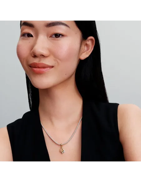 Nordstjerne Charm med 14 kt. guldbelægning og laboratoriedyrket diamant.