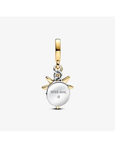 Nordstjerne Charm med 14 kt. guldbelægning og laboratoriedyrket diamant.