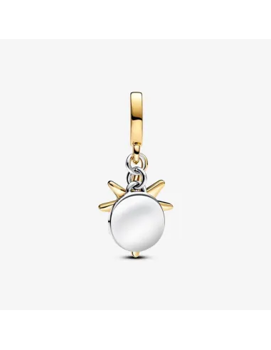 Nordstjerne Charm med 14 kt. guldbelægning og laboratoriedyrket diamant.