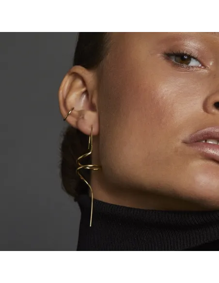 Grace Spiral 02 ørering – 18K guldbelagt sølv med zirkonia, 7 cm lang Grace Spiral 02 ørering – 18K guldbelagt sølv med zirkonia, 7 cm lang
