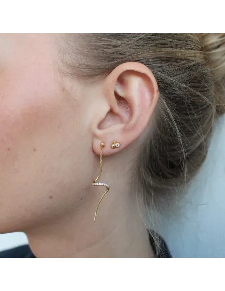 Eclipse Earstud 16 – 18K guldbelagt sølvørestik med zirkonia, 2,8 mm høj, minimalistisk design