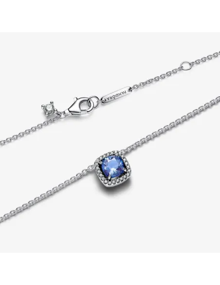 Funklende Firkantet Blå Halo Halskæde med Vedhæng – med blå krystal og pavé Funklende Firkantet Blå Halo Halskæde med Vedhæng – med blå krystal og pavé