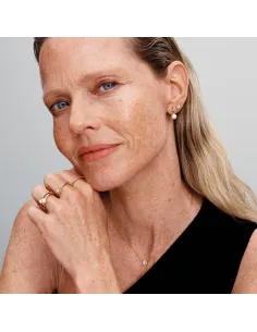 Pandora |  Runde Pavé Halo Ørestikker 2