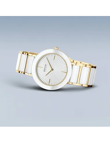 BERING Classic Ur – Poleret guld, rustfrit stål med keramiske links.