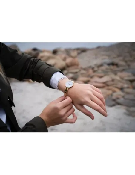 STORT UDVALG AF ARNE JACOBSEN URE STORT UDVALG AF ARNE JACOBSEN URE