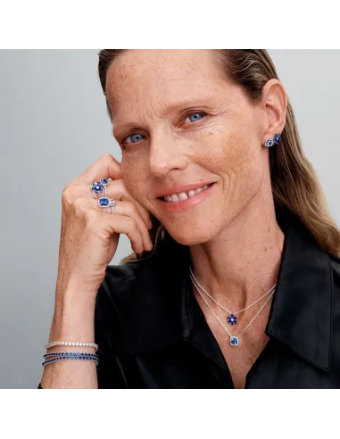 PANDORA | Funklende Kvadratisk Blå Halo Statement Ring