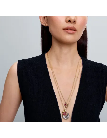 Pandora Lysende Engel Charm i sterlingsølv med funklende sten og stjernevedhæng. Pandora Lysende Engel Charm i sterlingsølv med funklende sten og stjernevedhæng.