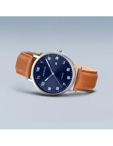 BERING | Titanium | børstet sølv | 18640-567