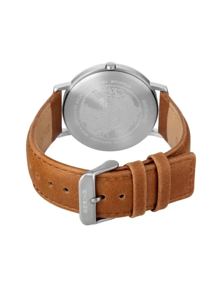 BERING | Titanium | børstet sølv | 18640-567