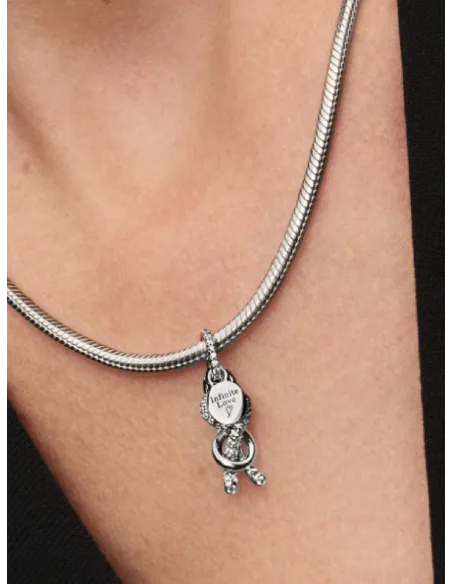 PANDORA | Pavé Uendelighedknude Charm med vedhæng PANDORA | Pavé Uendelighedknude Charm med vedhæng