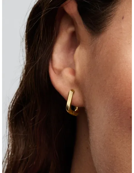 Pandora | Snoede Trekantede Små Creoler 14 kt. guldbelægning Pandora | Snoede Trekantede Små Creoler 14 kt. guldbelægning