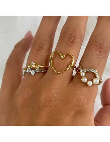 STINE A | Pearl Berrie Ring