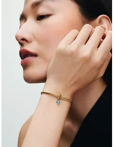 PANDORA | Marts Facetteret Havblå Evighedscirkel Charm med vedhæng 14 kt. guldbelægning 2