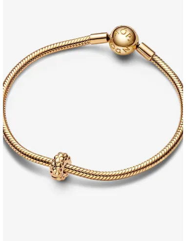 PANDORA | Klemmeledscharm med tekstur 14 kt. guldbelægning