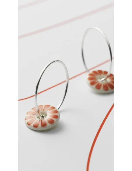 Scherning | BLOOM øreringe · CORAL RED