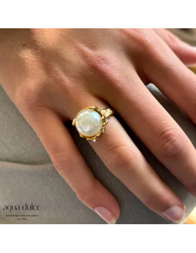 BAY BY AQUA DULCE | LAGOON PEARL RING