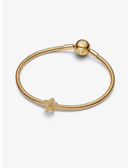 PANDORA | Tekstureret Stjerne Minicharm 14 kt. guldbelægning PANDORA | Tekstureret Stjerne Minicharm 14 kt. guldbelægning