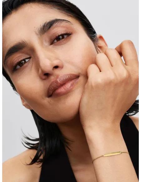 PANDORA Funklende Tennisarmbånd | Smykke med Strålende Detaljer PANDORA Funklende Tennisarmbånd | Smykke med Strålende Detaljer