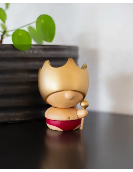 FABLEWOOD | Kejserens nye klæder - H.C. Andersen figur