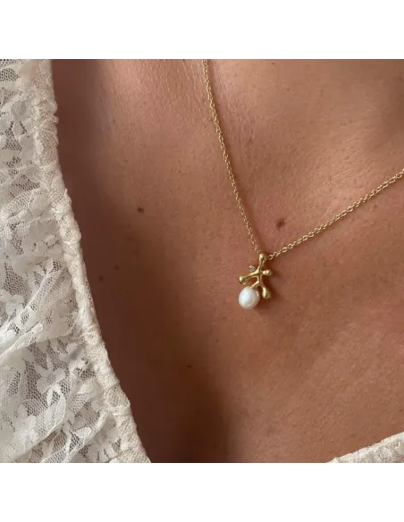 HEIRING | Florea vedhæng med perle og diamant forgyldt HEIRING | Florea vedhæng med perle og diamant forgyldt